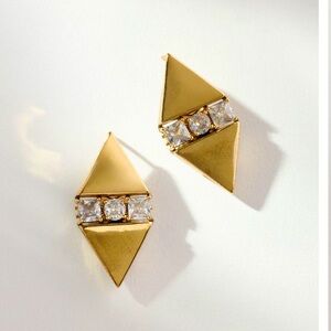 NWT Crystal inset diamond shaped post earrings